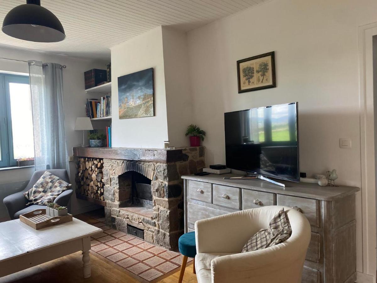 Maison Sur Cour Courzieu Εξωτερικό φωτογραφία